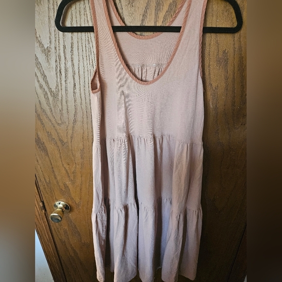 Everlane sleeveless tiered midi length dress size  x small - Picture 3 of 6